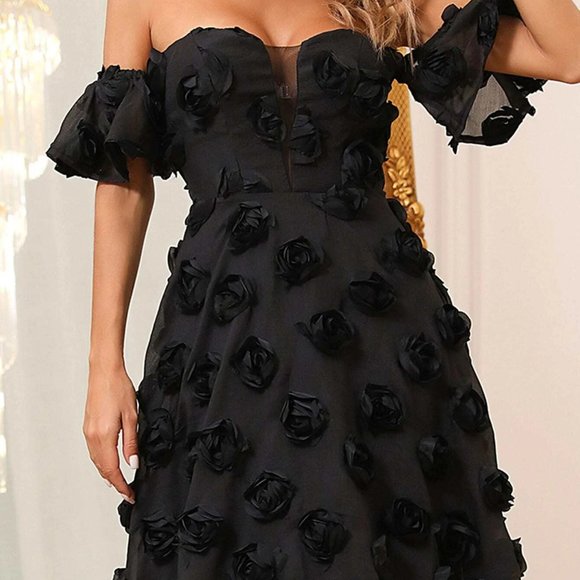 Off Shoulder Butterfly Sleeve Applique maxi Dress - black - Picture 5 of 5